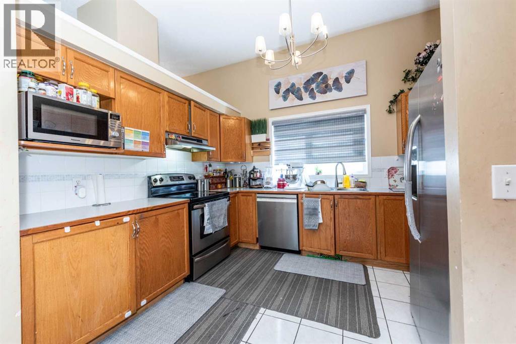 45 Martin Crossing Crescent NE, Calgary, Alberta  T3J 3S8 - Photo 9 - A2314958