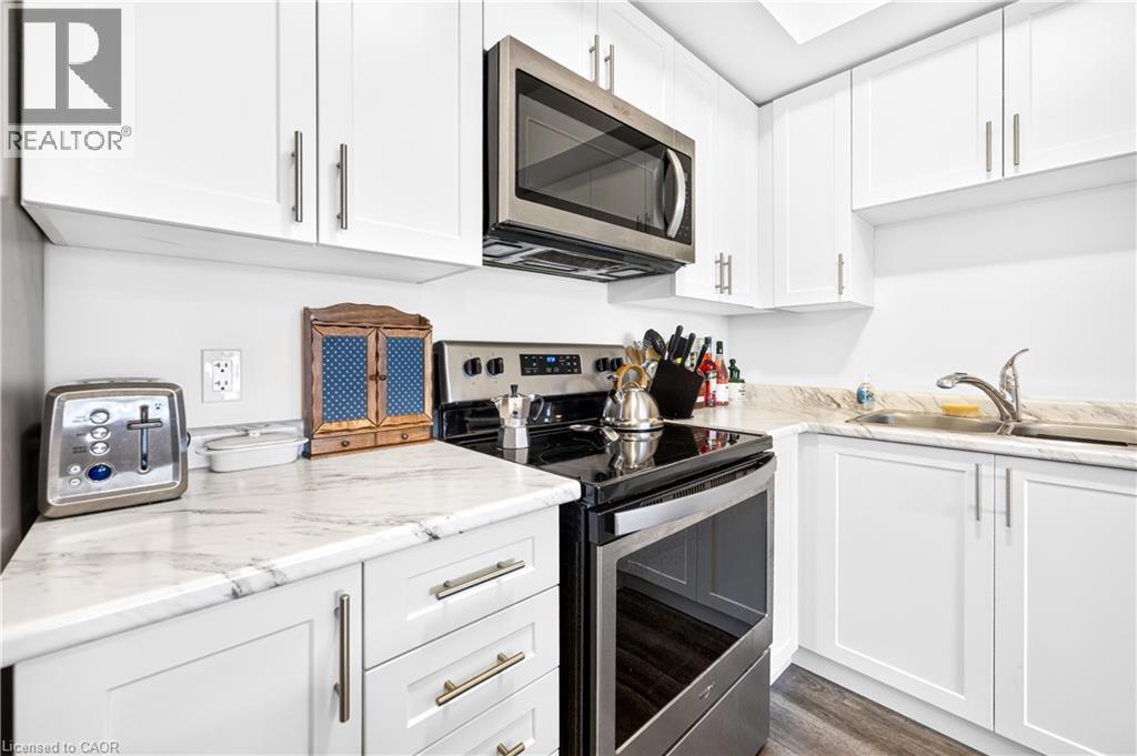 261 Skinner Road Unit# 14, Waterdown, Ontario  L8B 1W6 - Photo 11 - 40851899
