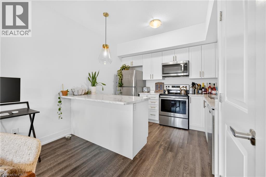 261 Skinner Road Unit# 14, Waterdown, Ontario  L8B 1W6 - Photo 5 - 40851899