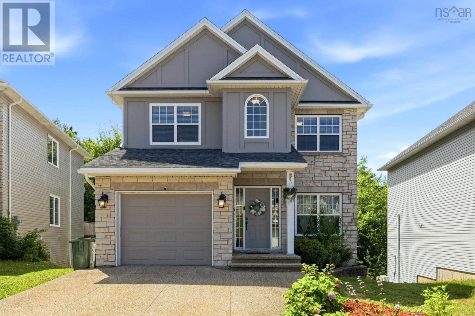 68 Walter Havill Drive, Halifax, Nova Scotia  B3N 0A7 - Photo 1 - 202617724