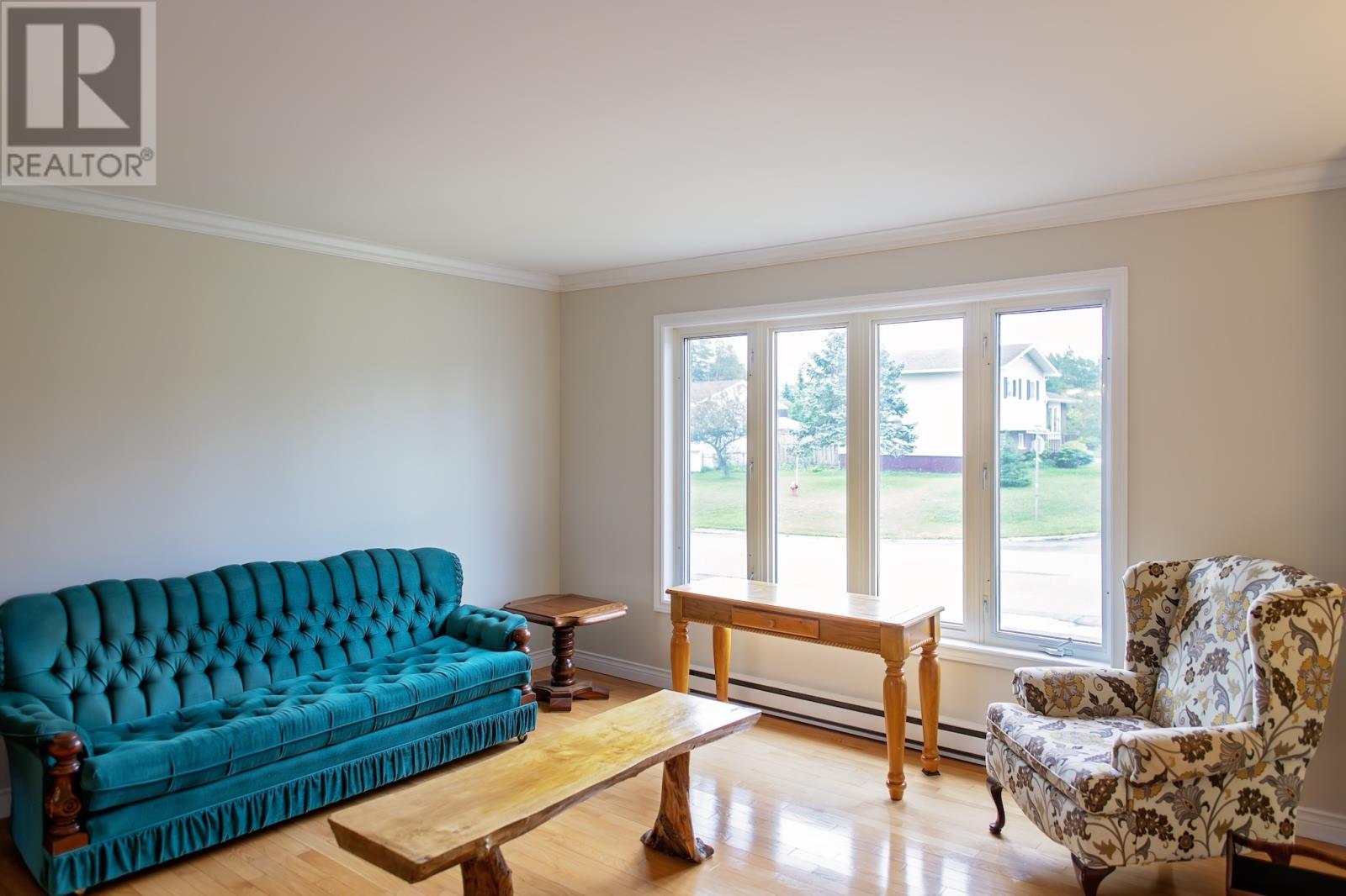 118 Morgan Drive photo 2