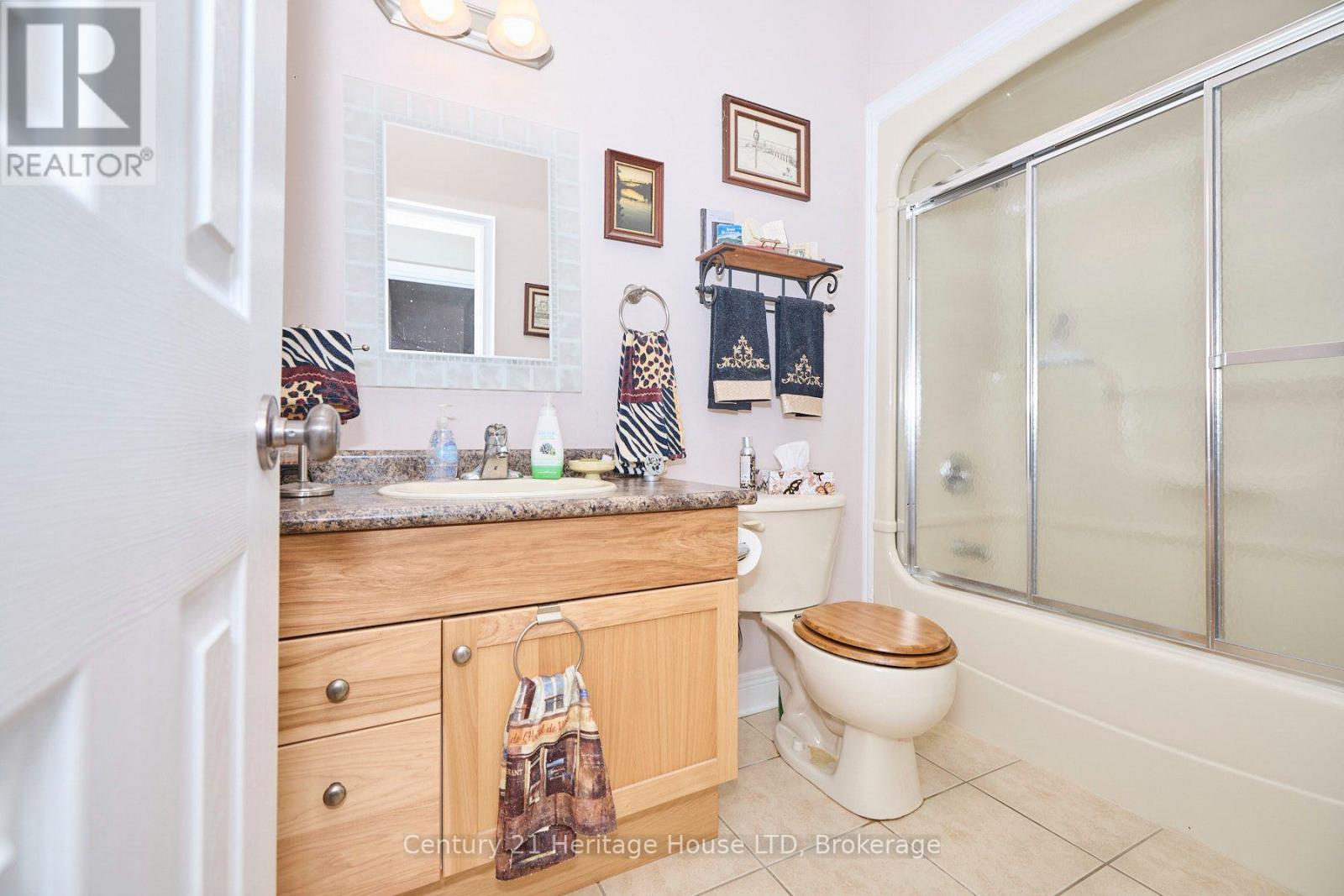 3910 Christina Court, Fort Erie, Ontario  L0S 1N0 - Photo 16 - X13666378