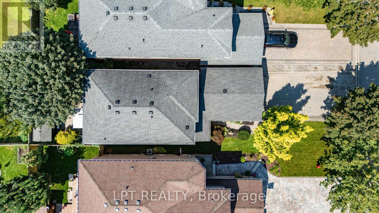 416 Flanagan Court, Newmarket, Ontario  L3X 2E9 - Photo 45 - N13681674