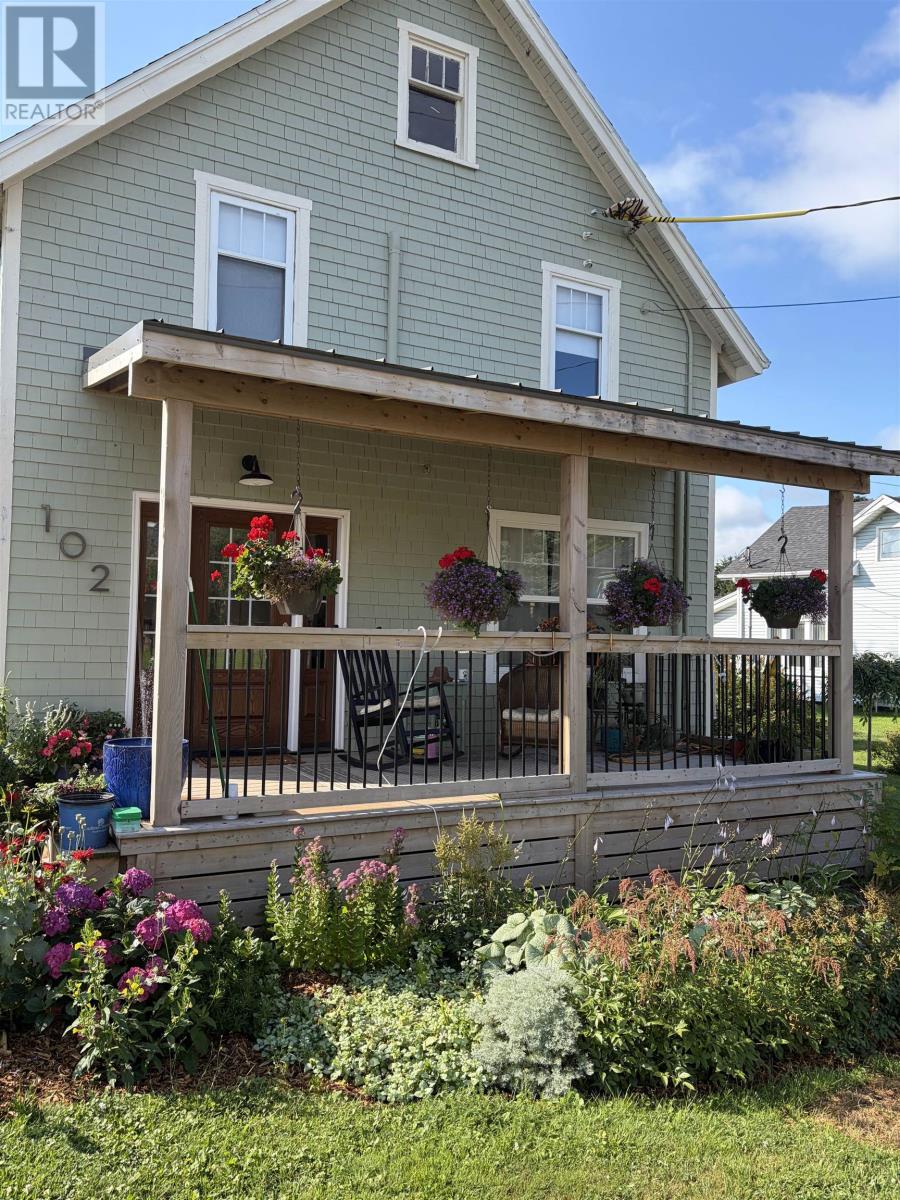 102 Victoria Street, Kensington, Prince Edward Island  C0B 1M0 - Photo 1 - 202620647