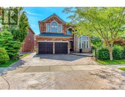 2298 SALCOME DRIVE, Oakville, Ontario