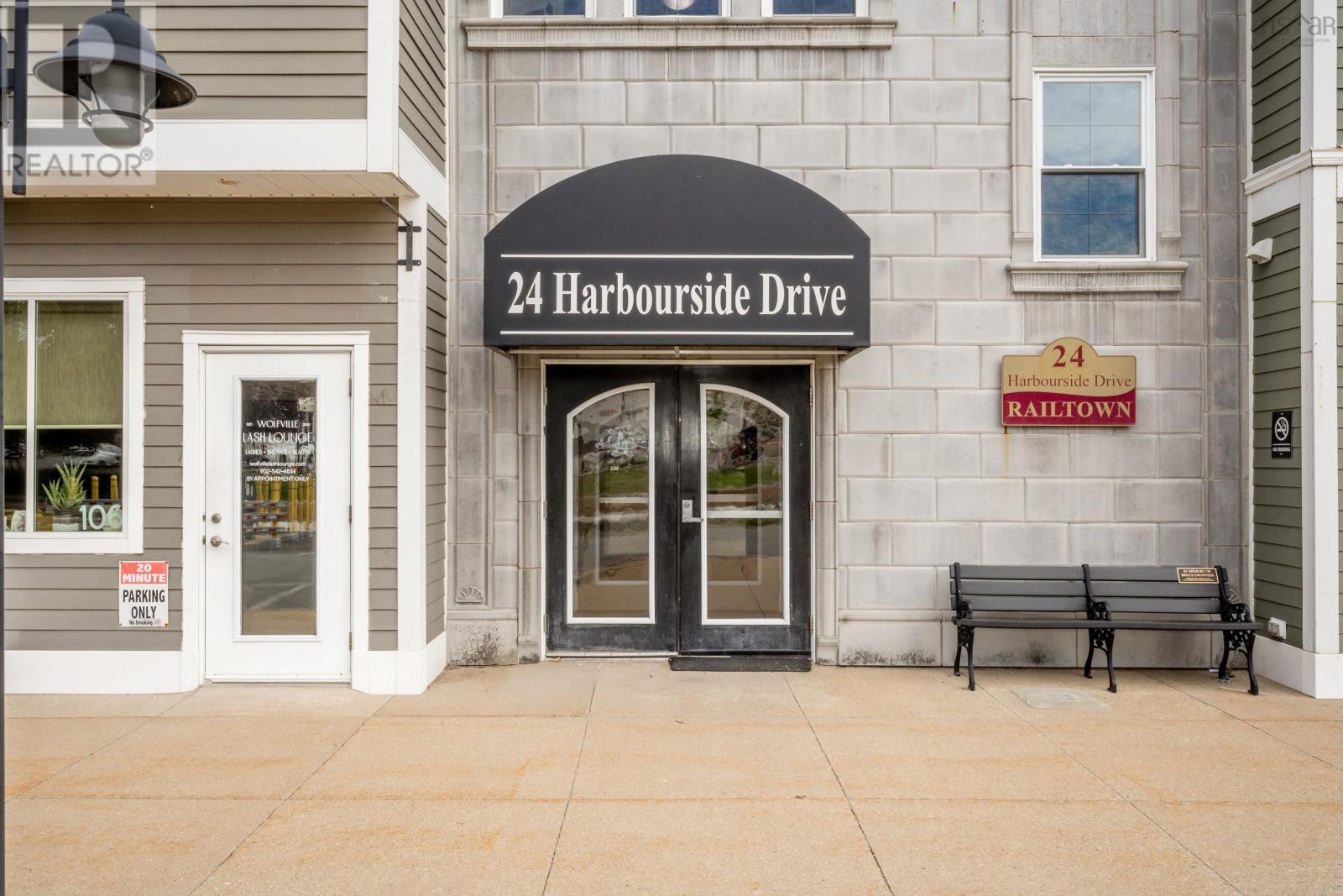 313 24 Harbourside Drive, Wolfville, Nova Scotia  B4P 2C1 - Photo 1 - 202613228