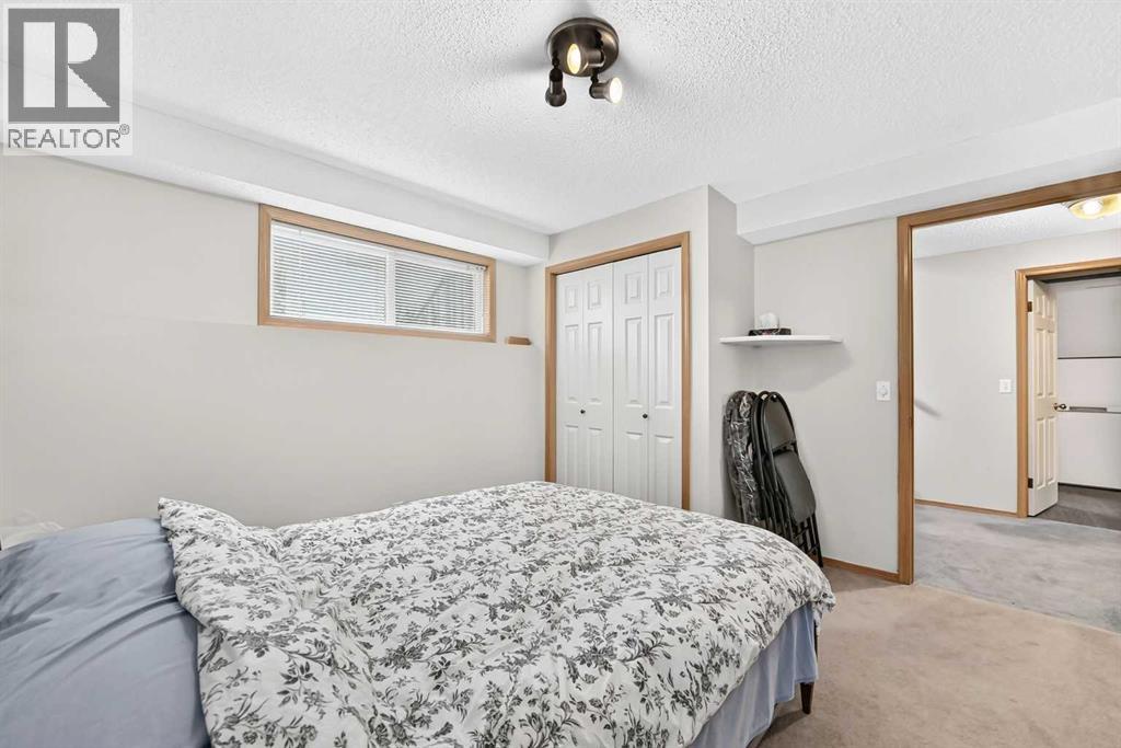 18 Shawbrooke Rise SW, Calgary, Alberta  T2Y 3A3 - Photo 41 - A2334600
