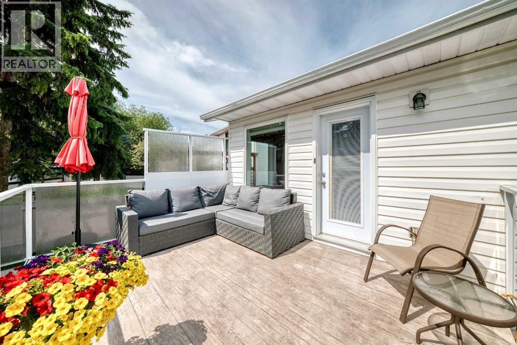 18 Shawbrooke Rise SW, Calgary, Alberta  T2Y 3A3 - Photo 43 - A2334600