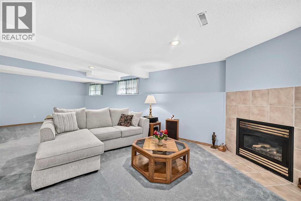 18 Shawbrooke Rise SW, Calgary, Alberta  T2Y 3A3 - Photo 36 - A2334600