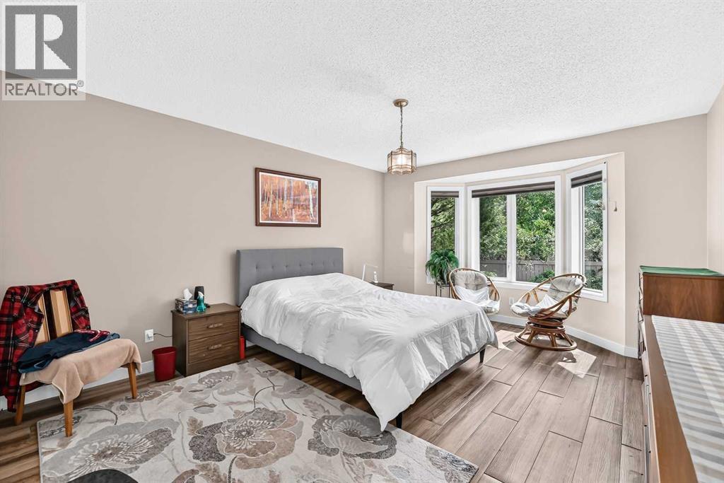 18 Shawbrooke Rise SW, Calgary, Alberta  T2Y 3A3 - Photo 21 - A2334600