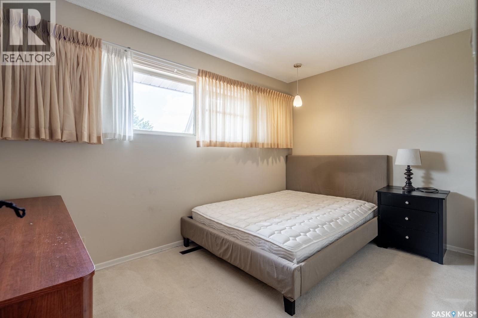 145 Mayfair Crescent, Regina, Saskatchewan  S4S 4J1 - Photo 17 - SK045224