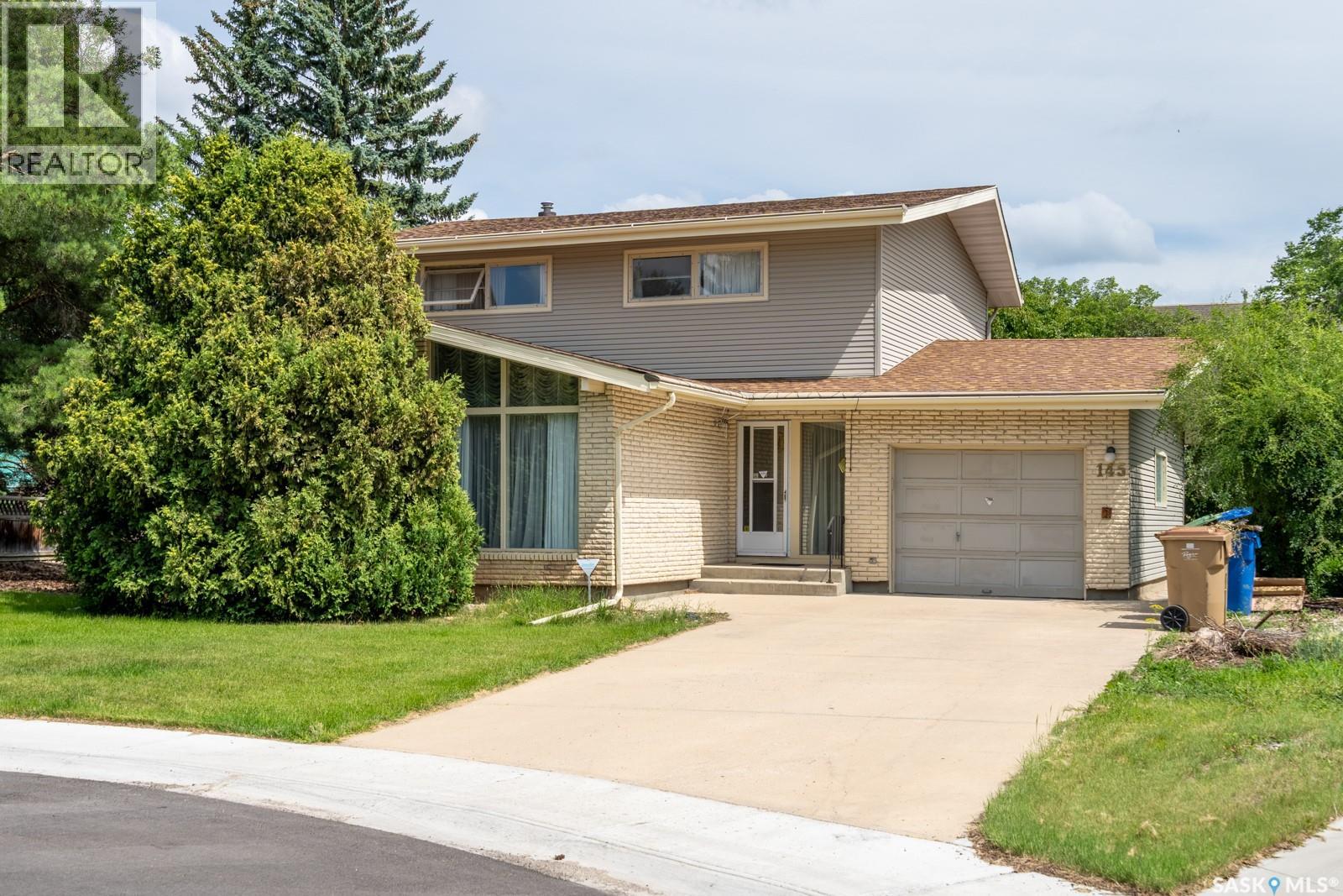 145 Mayfair Crescent, Regina, Saskatchewan  S4S 4J1 - Photo 2 - SK045224