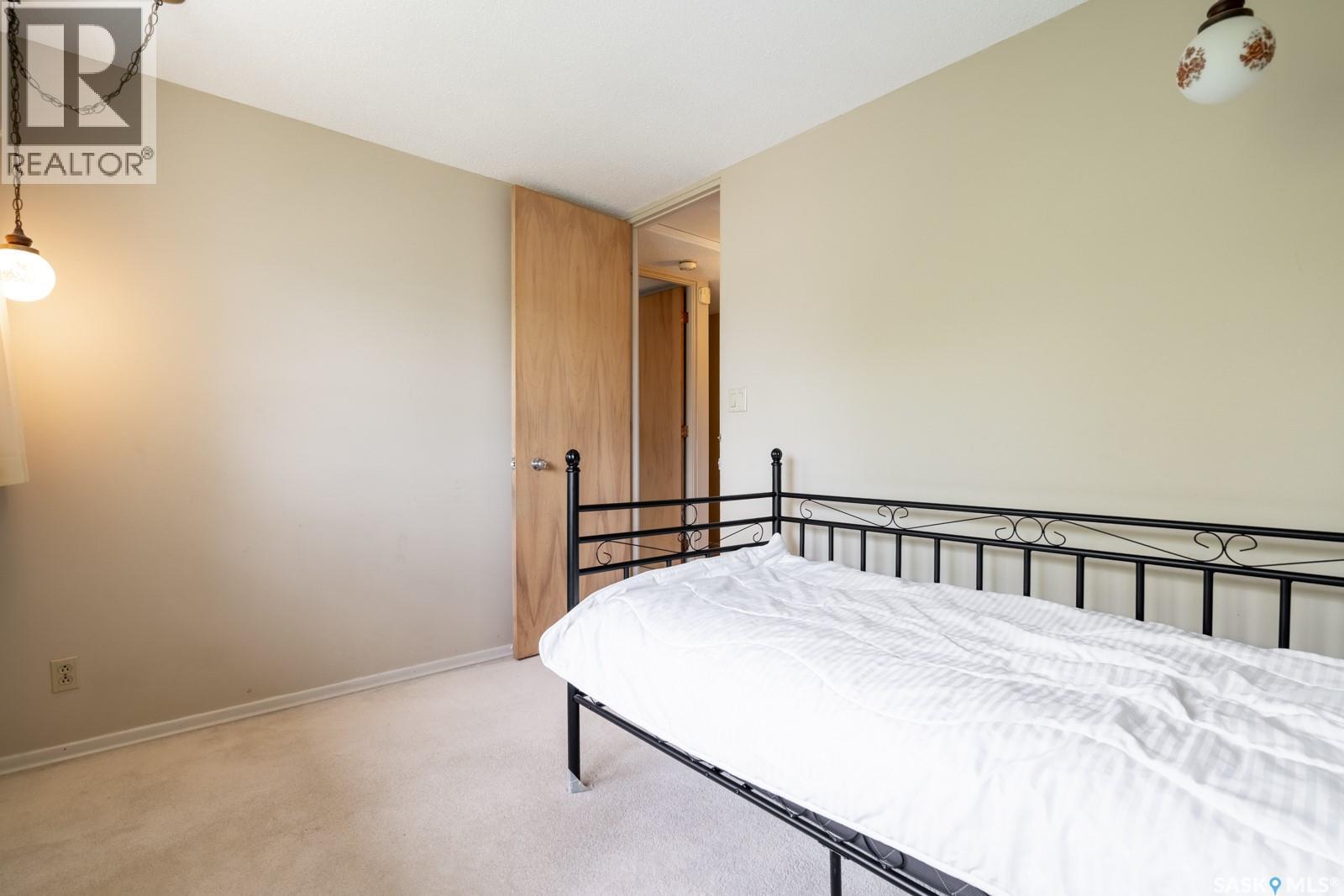 145 Mayfair Crescent, Regina, Saskatchewan  S4S 4J1 - Photo 22 - SK045224