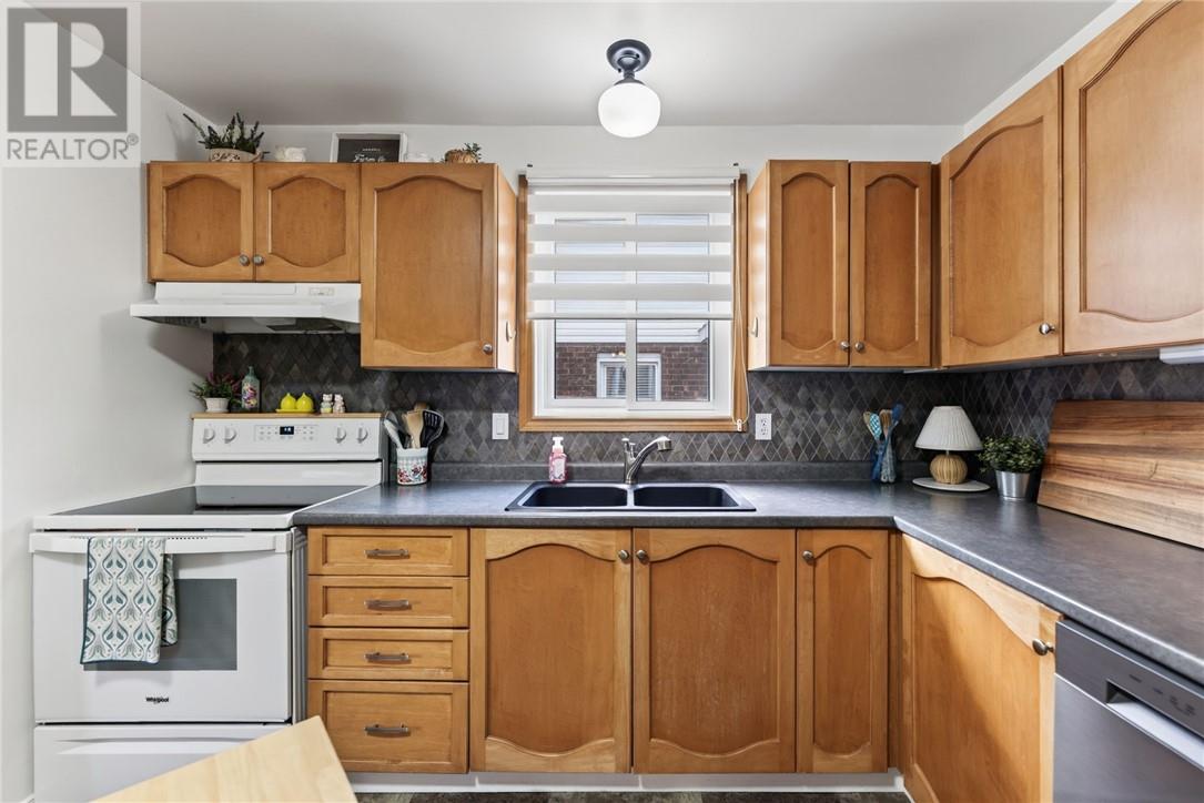 13 Plumtree Crescent, Sudbury, Ontario  P3B 4G5 - Photo 14 - 2129793