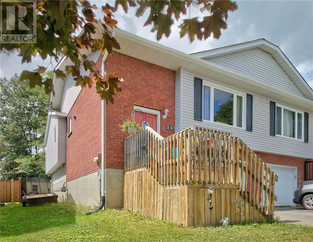 13 Plumtree Crescent, Sudbury, Ontario  P3B 4G5 - Photo 6 - 2129793