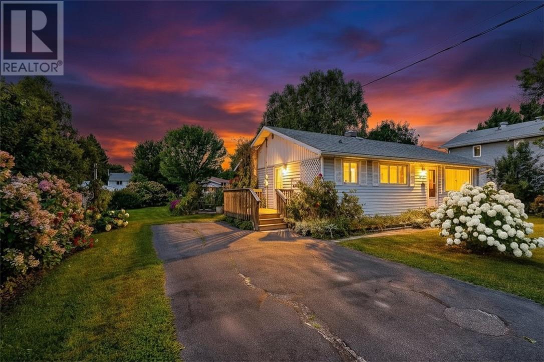 4417 Hector Crescent, Hanmer, Ontario