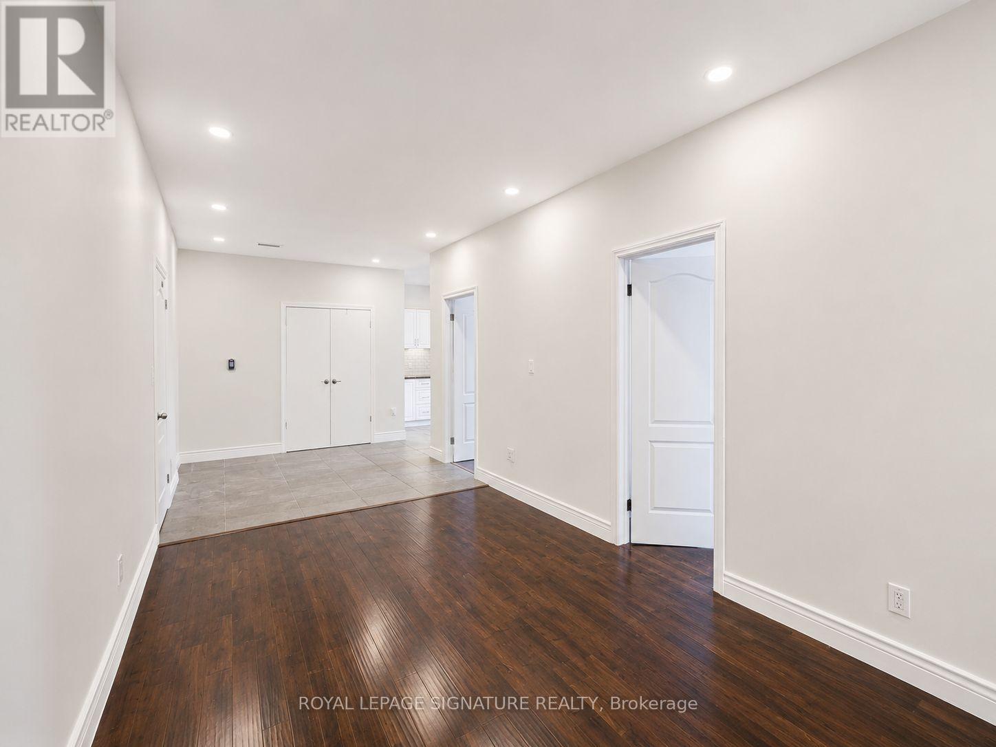 Upper 1 - 15 Barrie Street, Bradford West Gwillimbury, Ontario  L3S 0J1 - Photo 3 - N13669920