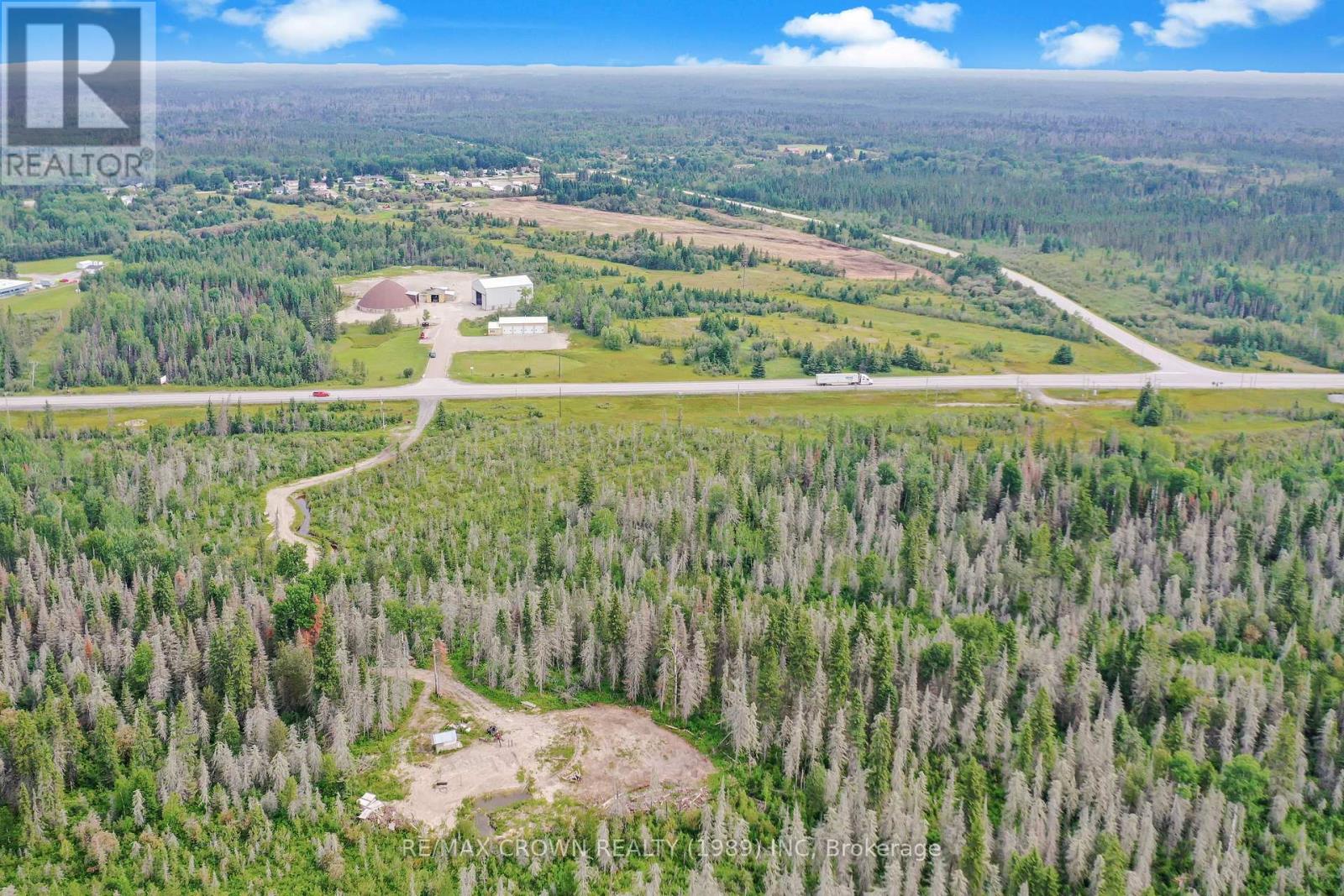 411 Highway 11, Smooth Rock Falls, Ontario  P0L 2B0 - Photo 10 - T13681798