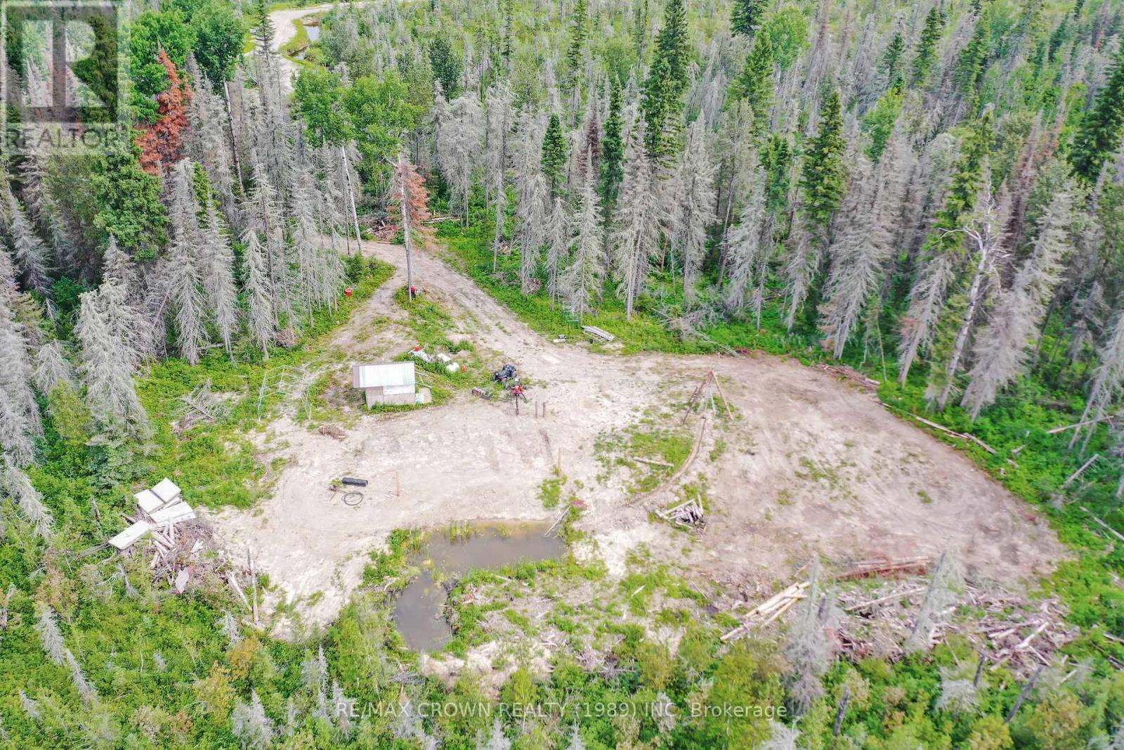 411 Highway 11, Smooth Rock Falls, Ontario  P0L 2B0 - Photo 2 - T13681798