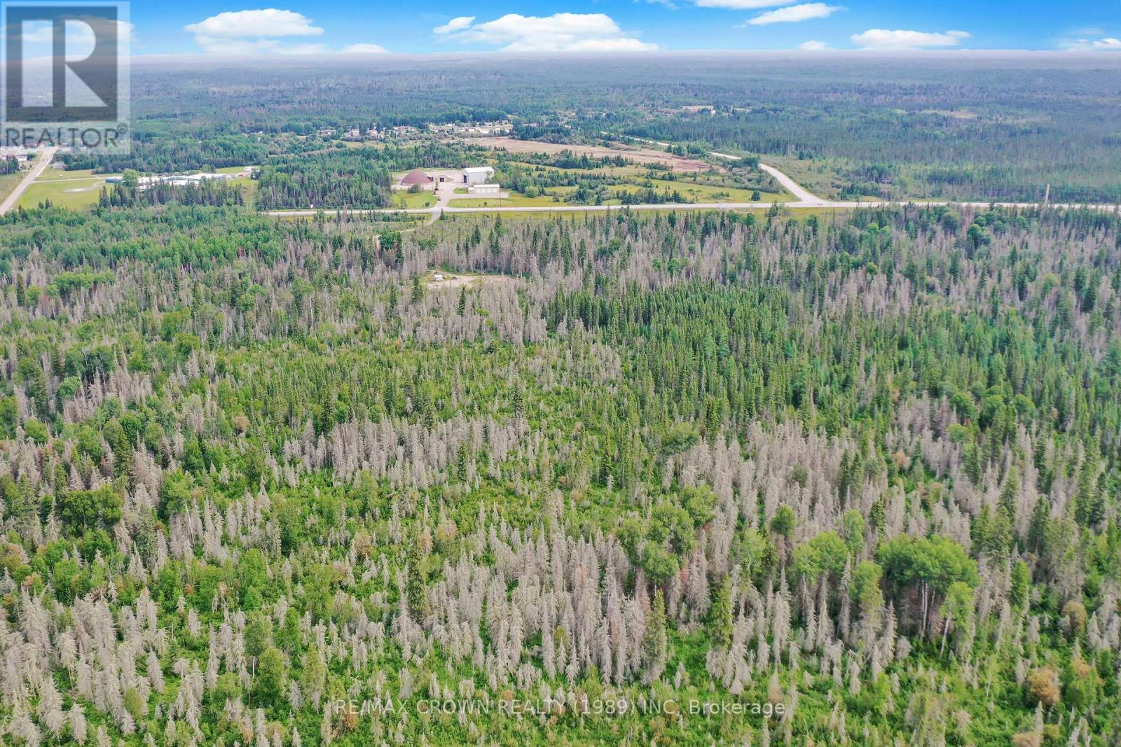 411 Highway 11, Smooth Rock Falls, Ontario  P0L 2B0 - Photo 5 - T13681798