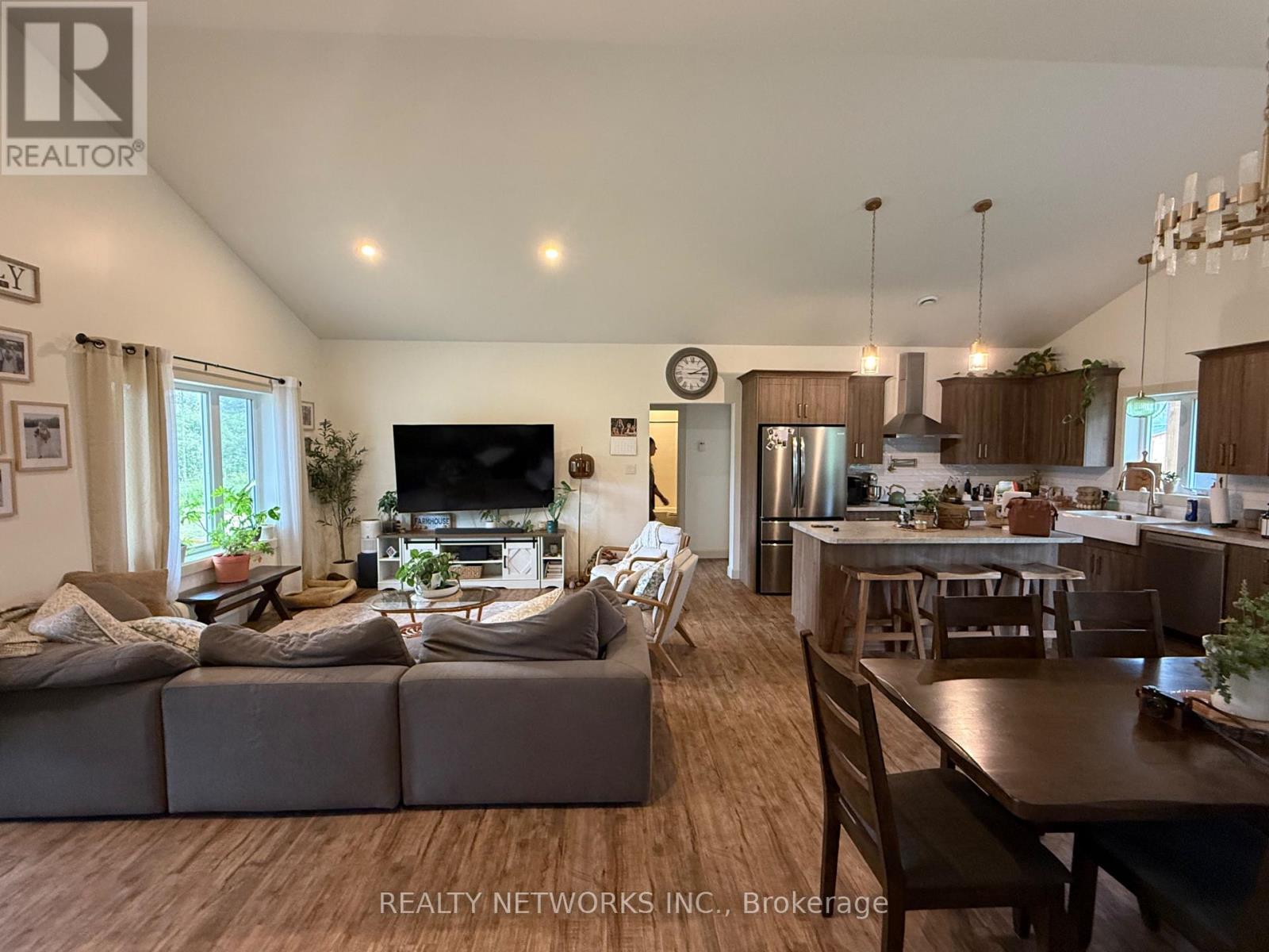 923 Jaguar Drive, Timmins, Ontario  P4R 0G9 - Photo 5 - T13681970