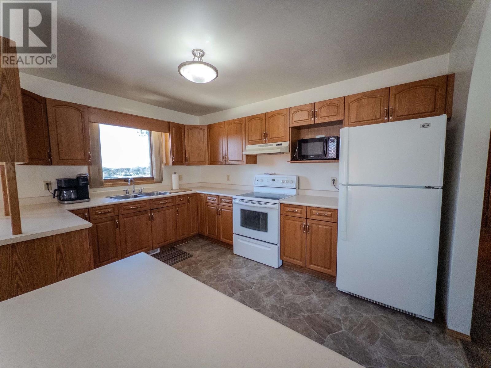 527 Second Street South, Kenora, Ontario  P9N 1G5 - Photo 11 - TB2601913
