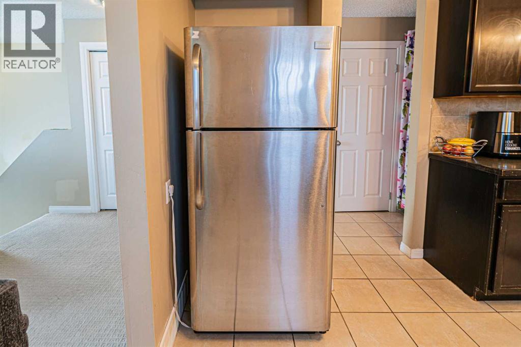 43 Abbercove Road SE, Calgary, Alberta  T2A 6Z1 - Photo 6 - A2309571