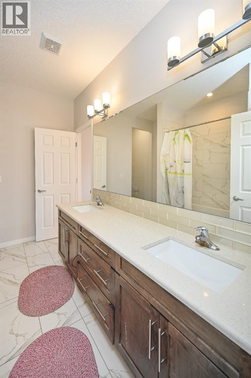 64 Cityside Common NE, Calgary, Alberta  T3N 1N9 - Photo 21 - A2336067
