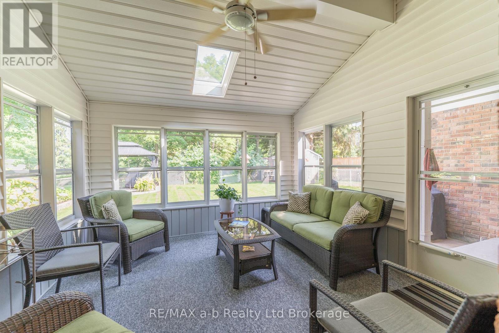 34 Glenridge Road, Tillsonburg, Ontario  N4G 4J7 - Photo 13 - X13681858