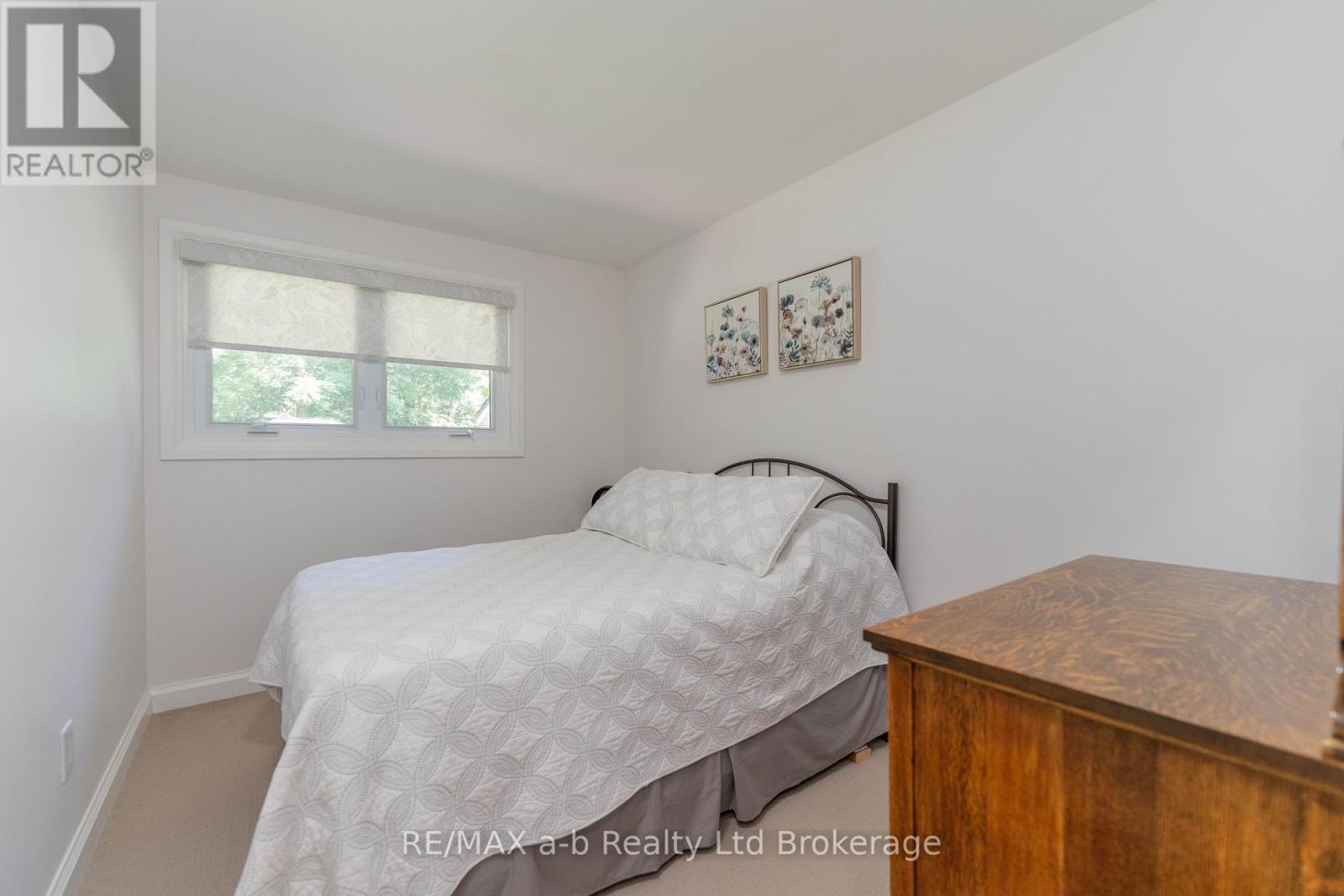 34 Glenridge Road, Tillsonburg, Ontario  N4G 4J7 - Photo 17 - X13681858