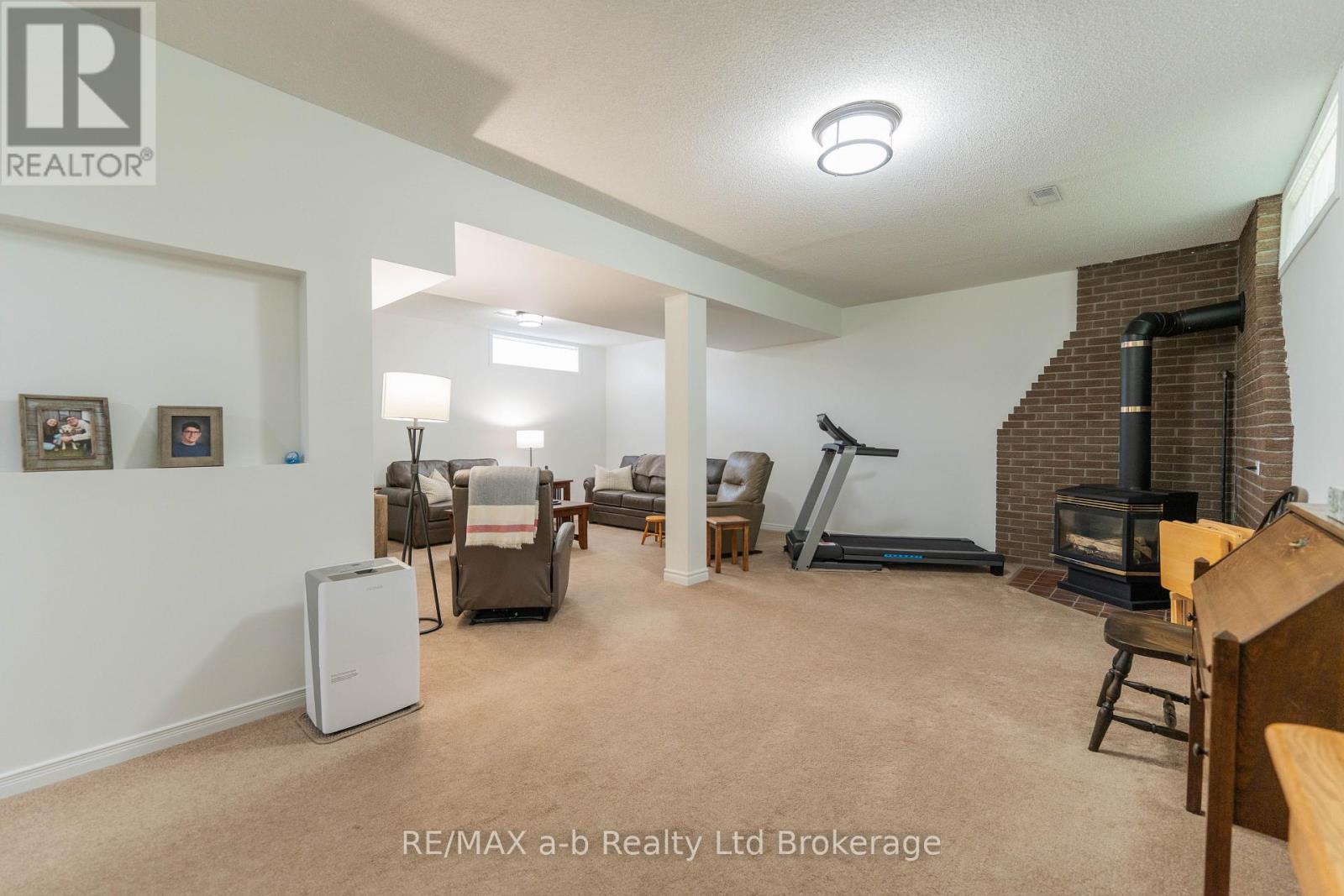 34 Glenridge Road, Tillsonburg, Ontario  N4G 4J7 - Photo 23 - X13681858