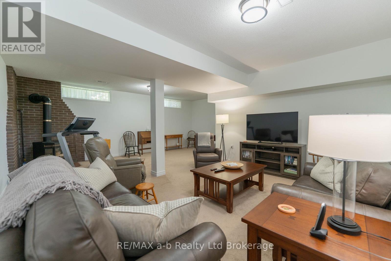34 Glenridge Road, Tillsonburg, Ontario  N4G 4J7 - Photo 25 - X13681858