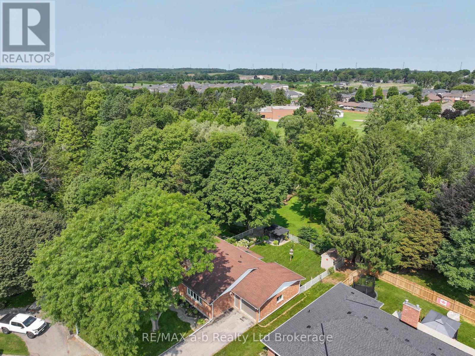 34 Glenridge Road, Tillsonburg, Ontario  N4G 4J7 - Photo 32 - X13681858