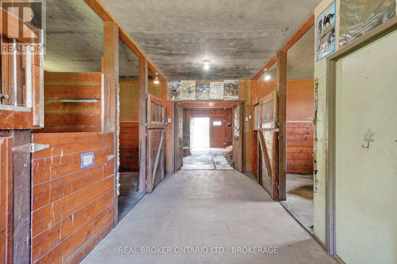 15380 North Lunenburg Road W, South Stormont, Ontario K0C 1R0 - Photo 26 - X13682108