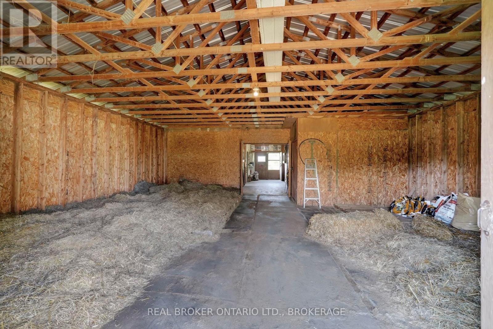 15380 North Lunenburg Road W, South Stormont, Ontario K0C 1R0 - Photo 29 - X13682108