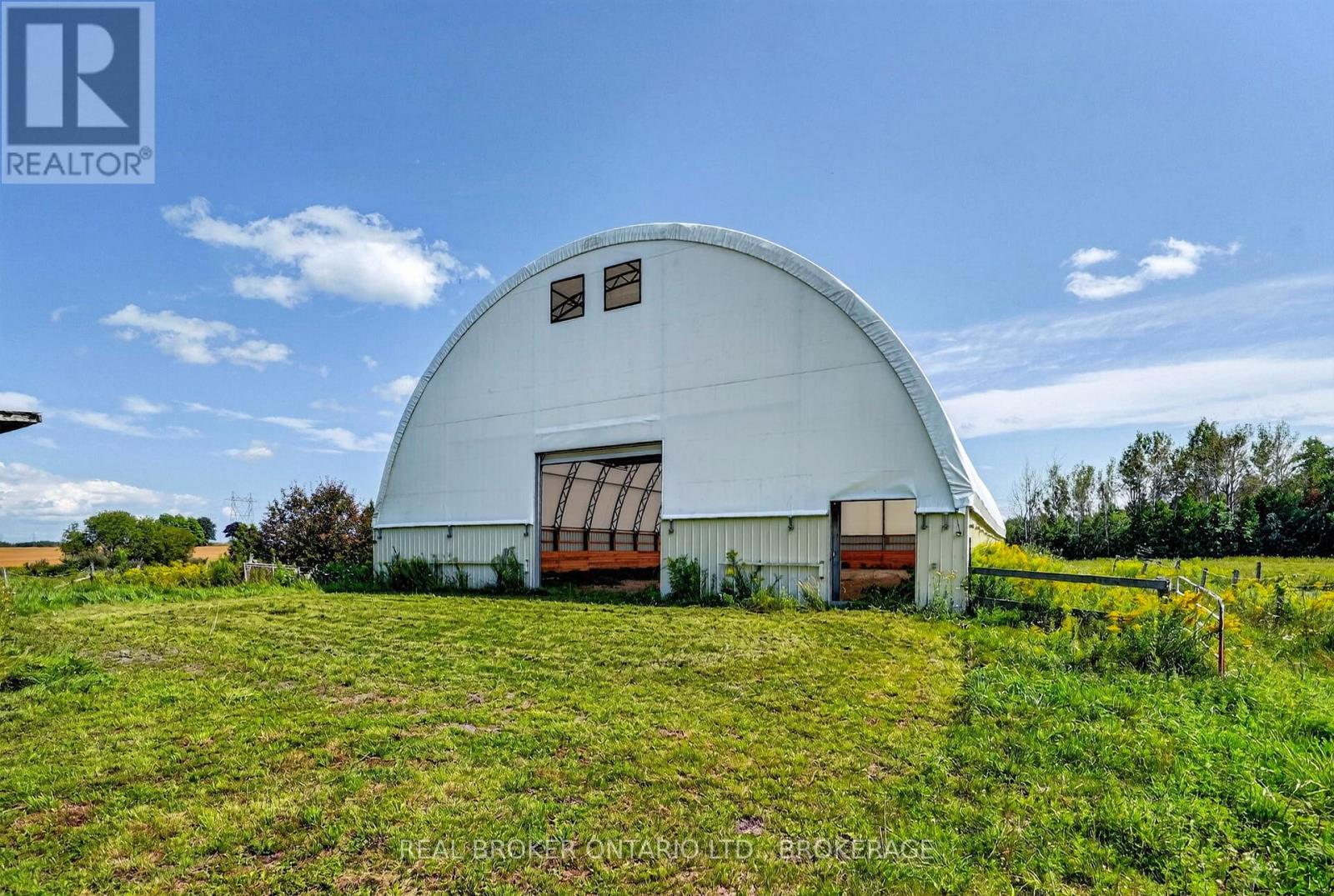 15380 North Lunenburg Road W, South Stormont, Ontario K0C 1R0 - Photo 30 - X13682108