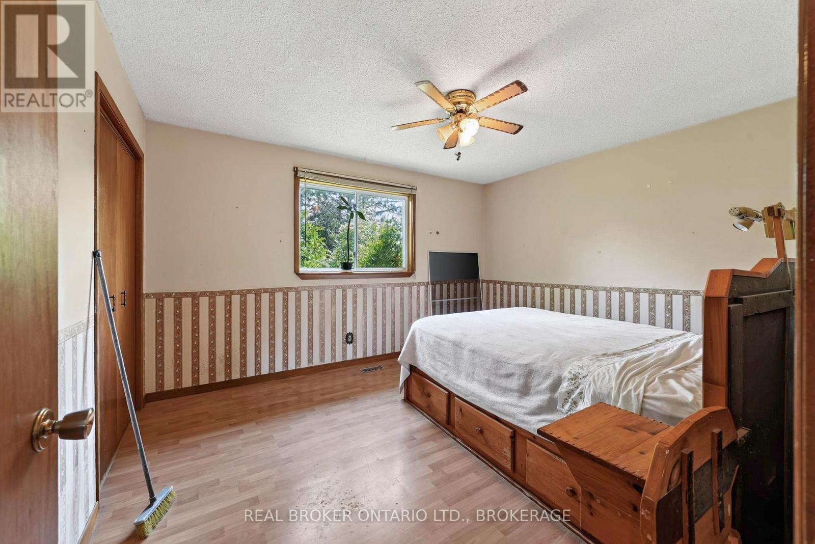 15380 North Lunenburg Road W, South Stormont, Ontario K0C 1R0 - Photo 9 - X13682108