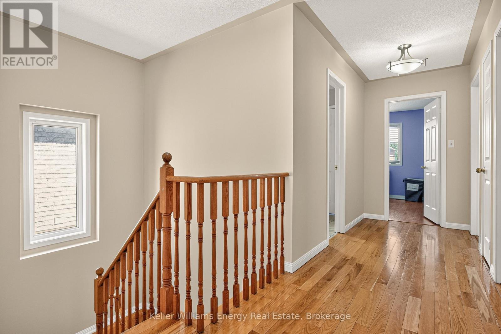 4 Holman Court, Whitby, Ontario  L1P 1W9 - Photo 13 - E13681996