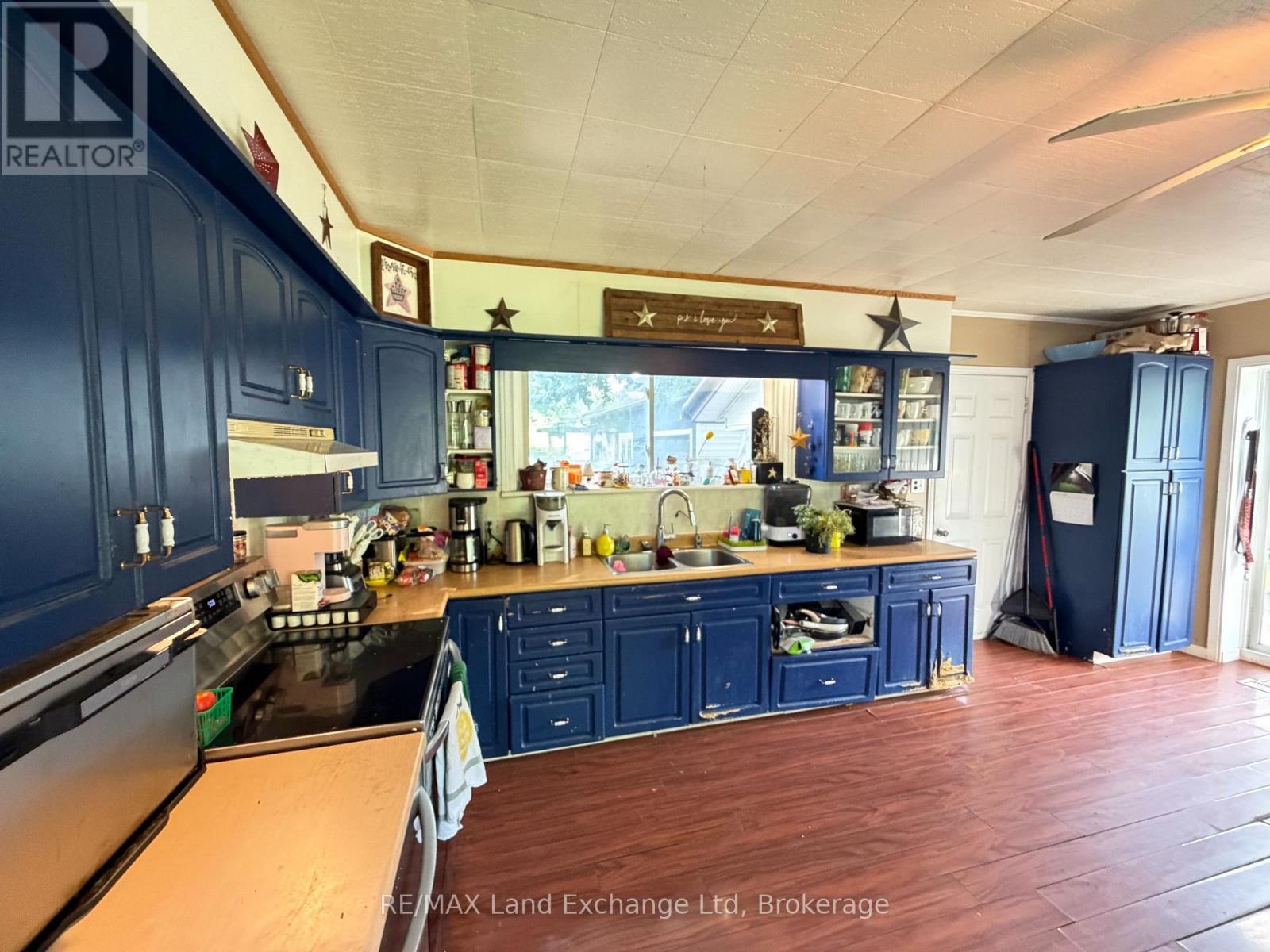 204 Minnie Street, North Huron (Wingham), Ontario  N0G 2W0 - Photo 8 - X13682102