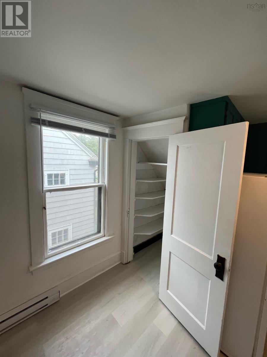 96-98 Brunswick Street, Truro, Nova Scotia  B2N 2G9 - Photo 13 - 202611023