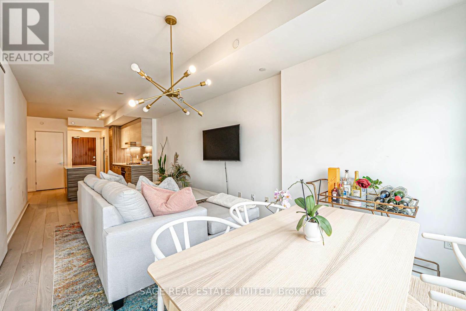 406 - 835 St Clair Avenue W, Toronto, Ontario  M6C 0A8 - Photo 12 - C13681834