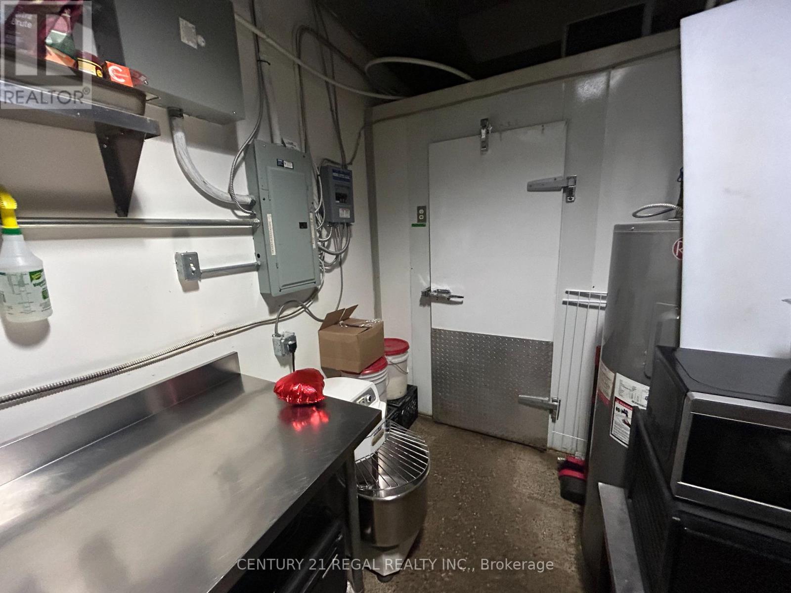 791 Dundas Street W, Toronto, Ontario  M6J 1V2 - Photo 11 - C13681844