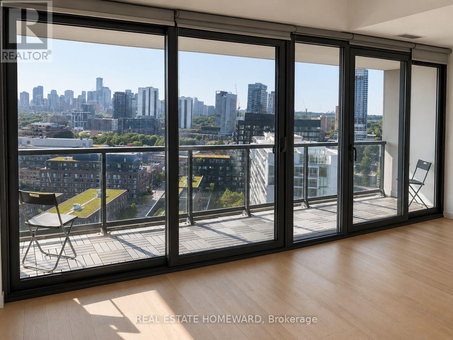 1804 - 170 Bayview Avenue, Toronto, Ontario  M5A 0M4 - Photo 2 - C13681868