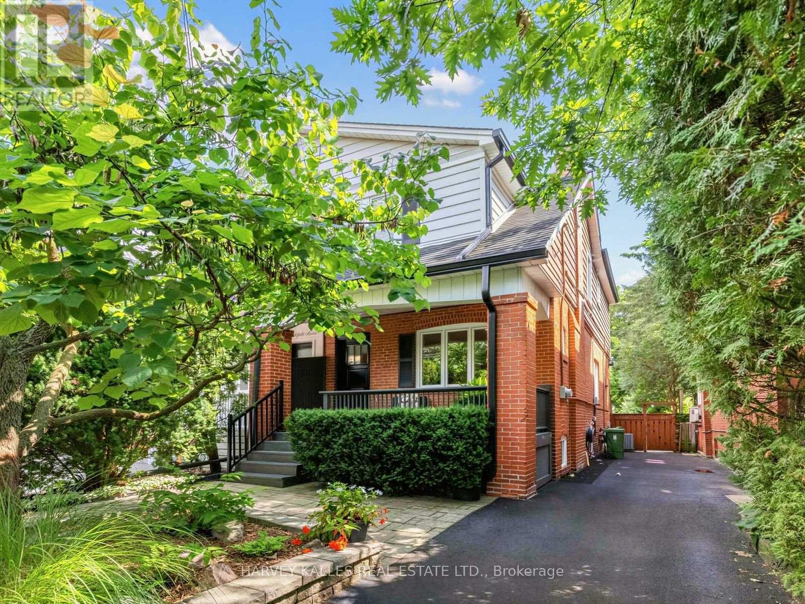 87 CASTLEFIELD AVENUE, Toronto, Ontario
