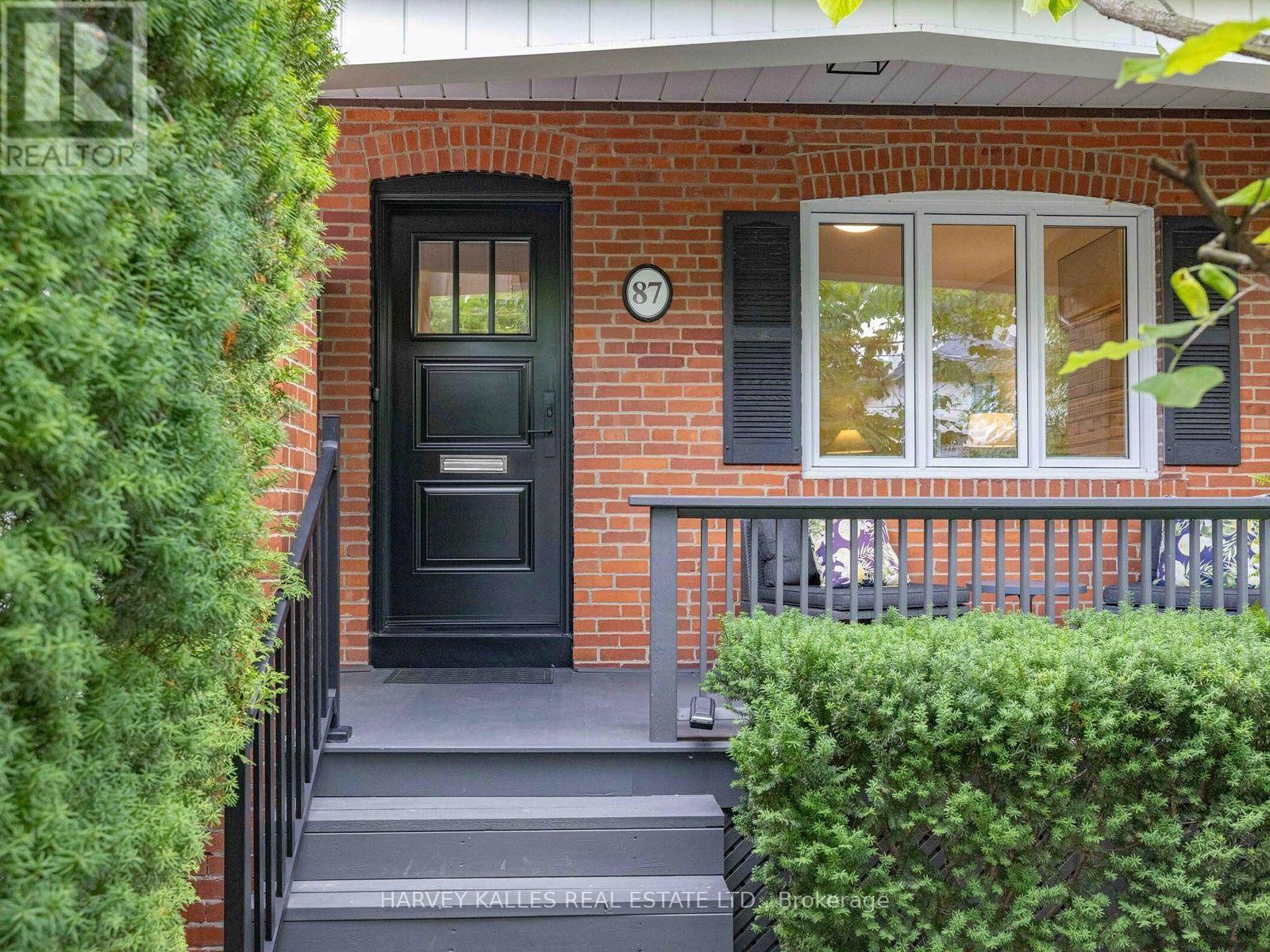 87 Castlefield Avenue, Toronto, Ontario  M4R 1G5 - Photo 2 - C13681894