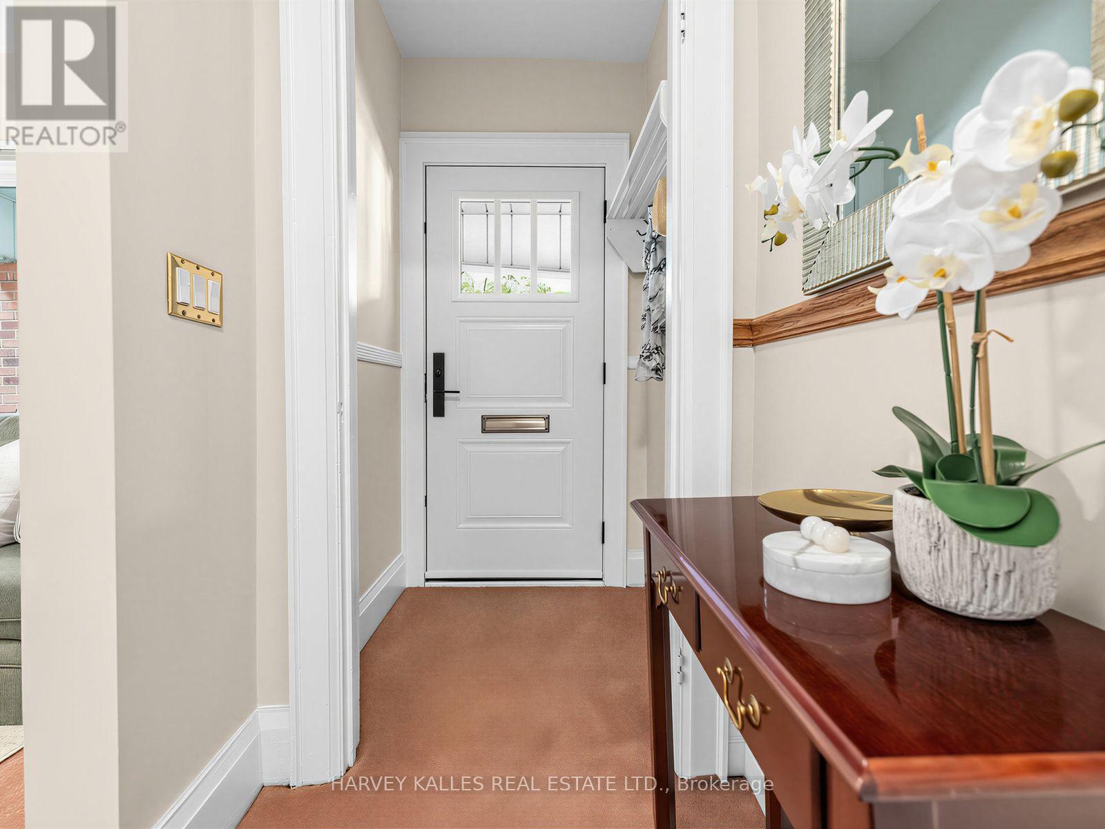 87 Castlefield Avenue, Toronto, Ontario  M4R 1G5 - Photo 4 - C13681894