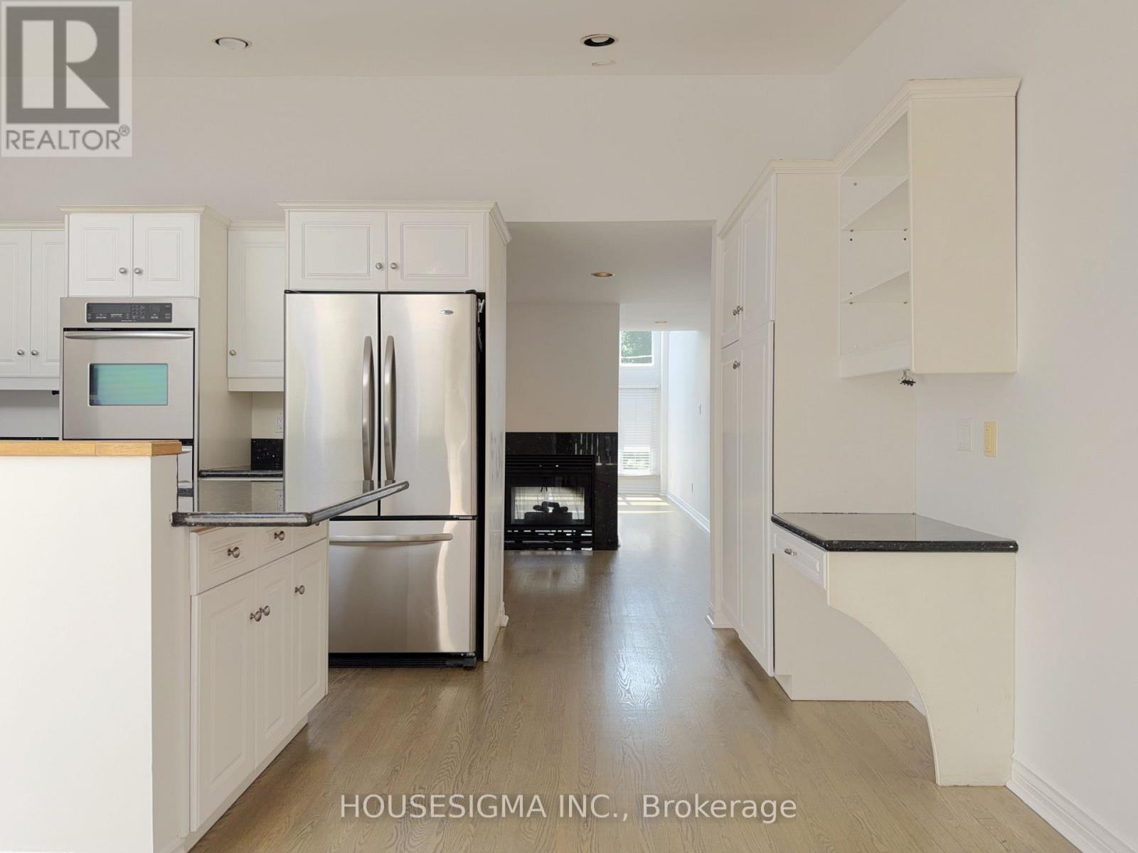 Main - 116 Cranbrooke Avenue, Toronto, Ontario  M5M 1M7 - Photo 12 - C13682062