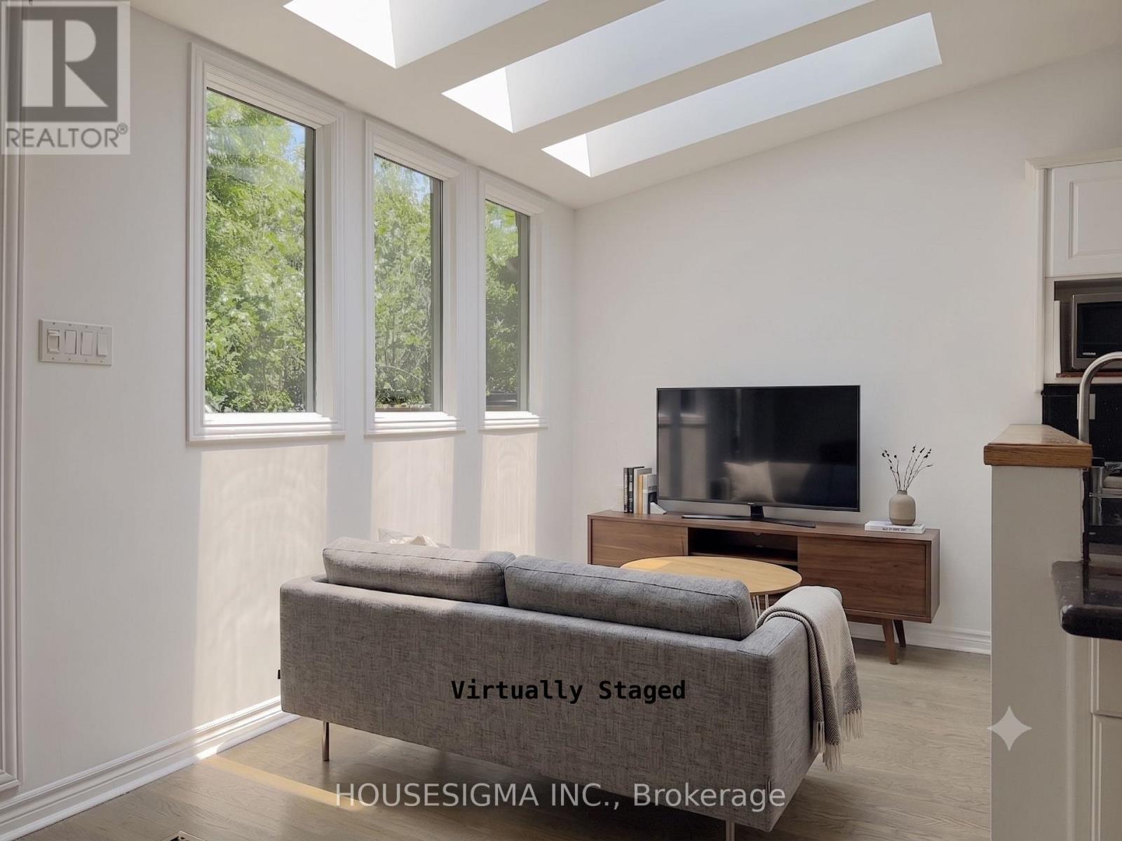Main - 116 Cranbrooke Avenue, Toronto, Ontario  M5M 1M7 - Photo 16 - C13682062