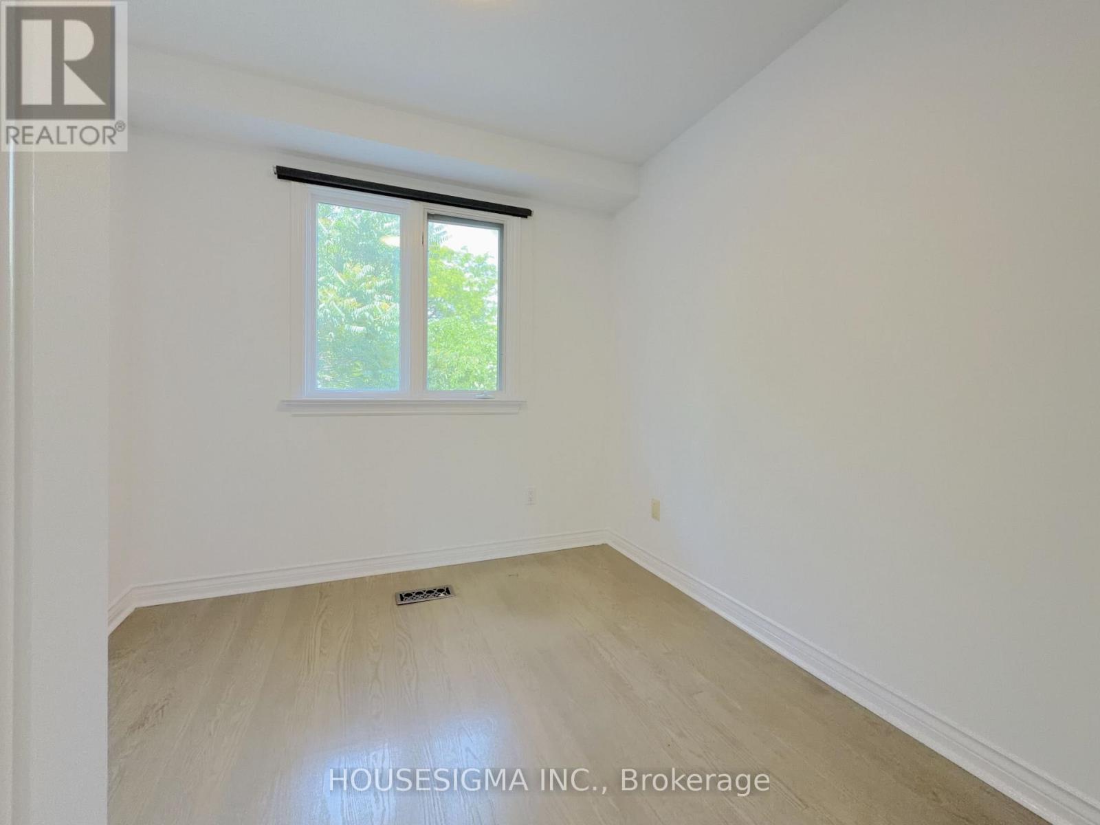 Main - 116 Cranbrooke Avenue, Toronto, Ontario  M5M 1M7 - Photo 22 - C13682062