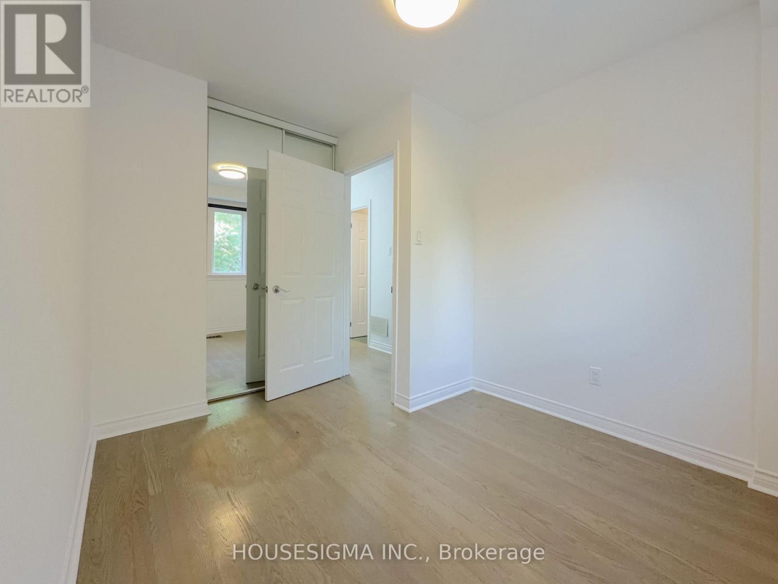 Main - 116 Cranbrooke Avenue, Toronto, Ontario  M5M 1M7 - Photo 23 - C13682062